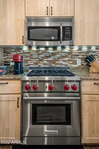 Photo #1: 6482422 Listing 