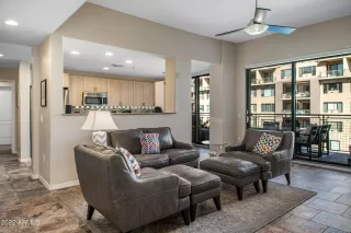 Photo #4: 6482422 Listing 