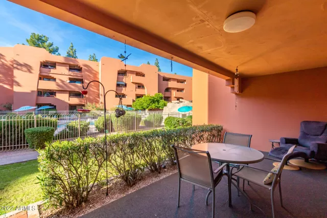 MLS: 6482588 Condo For Sale