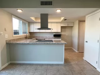 Photo #6: 6482724 Listing