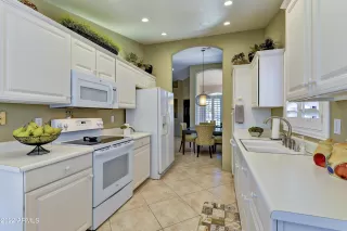 Photo #5: 6482855 Listing