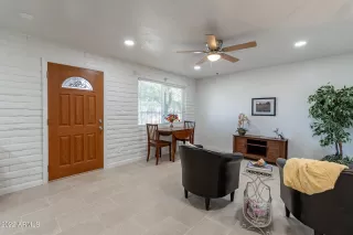 Photo #3: 6483001 Listing