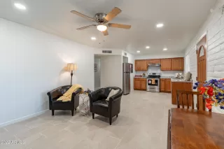 Photo #5: 6483001 Listing