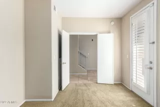 Photo #6: 6483104 Listing