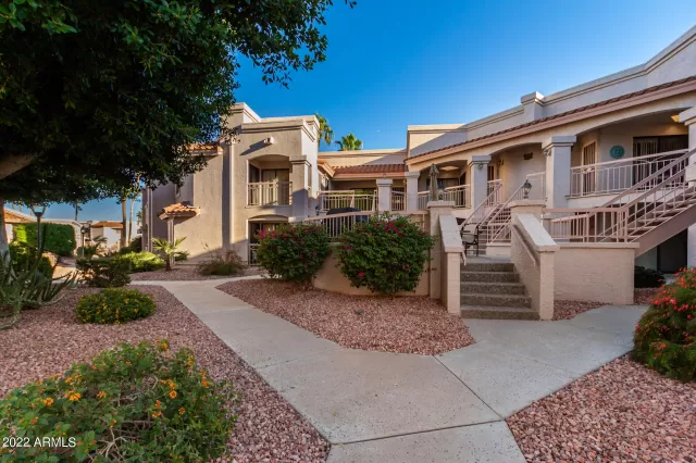 MLS: 6483376 Condo For Sale