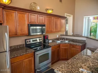 Photo #6: 6483792 Listing