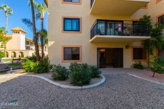 Photo #6: 6483954 Listing