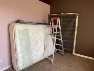 Photo #4: 6484107 Listing