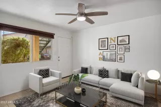 Photo #3: 6484217 Listing