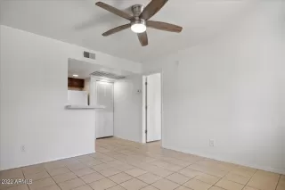 Photo #4: 6484217 Listing