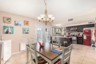 Photo #2: 6484294 Listing 