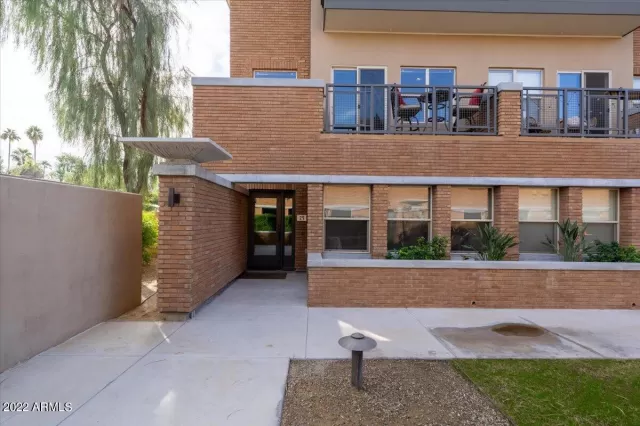 MLS: 6484365 Condo For Sale