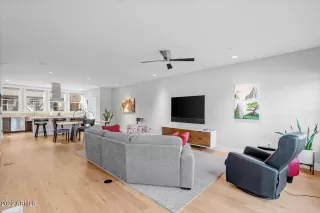 Photo #3: 6484365 Listing