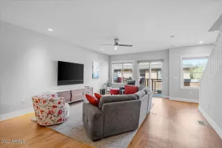 Photo #4: 6484365 Listing