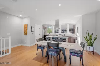 Photo #6: 6484365 Listing