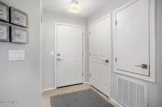 Photo #2: 6484463 Listing 