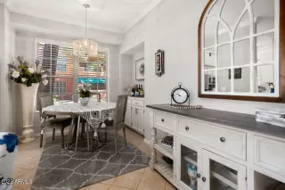 Photo #6: 6484463 Listing 