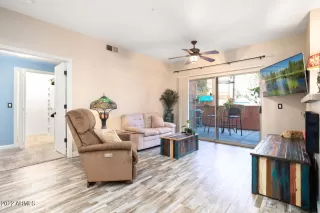 Photo #4: 6484464 Listing