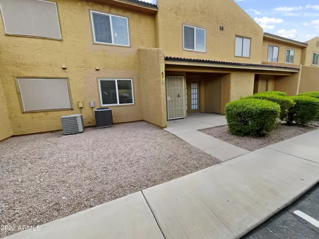 MLS: 6484522 Condo For Sale