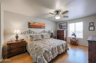 Photo #3: 6484645 Listing