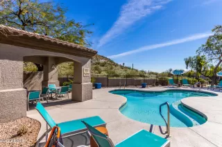 Photo #3: 6484853 Listing 