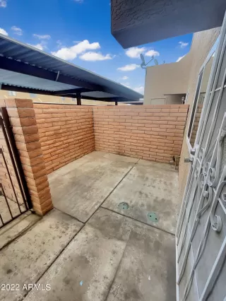 Photo #4: 6484946 Listing