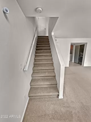 Photo #6: 6484946 Listing