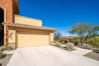 Photo #2: 6484971 Listing