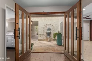 Photo #4: 6485352 Listing