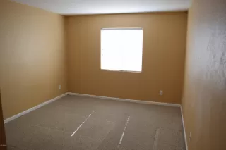 Photo #6: 6485507 Listing