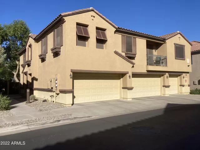 MLS: 6485567 Condo For Sale