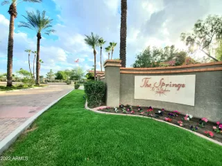 Photo #2: 6485835 Listing