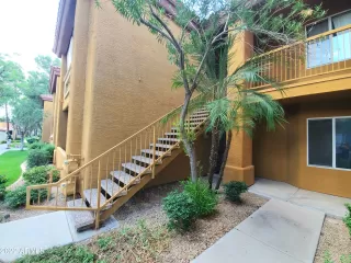 Photo #3: 6485835 Listing