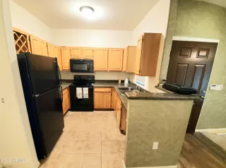 Photo #5: 6485835 Listing