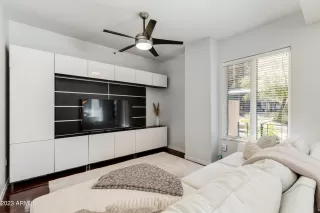 Photo #2: 6485958 Listing 