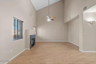 Photo #5: 6485981 Listing