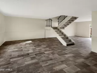 Photo #4: 6486063 Listing