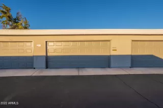 Photo #3: 6486114 Listing