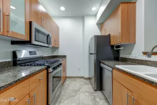 Photo #2: 6486166 Listing