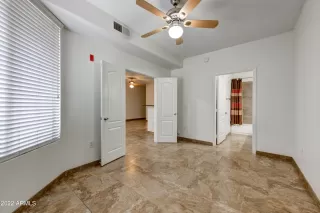 Photo #6: 6486166 Listing