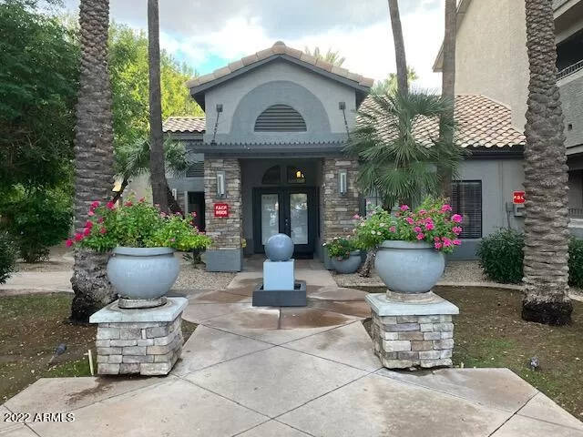 MLS: 6486183 Condo For Sale