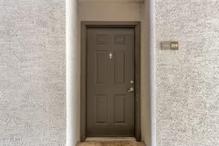 Photo #1: 6486183 Listing 