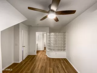 Photo #5: 6486303 Listing