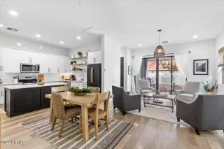 Photo #3: 6486324 Listing