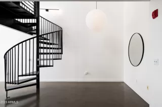 Photo #6: 6486461 Listing