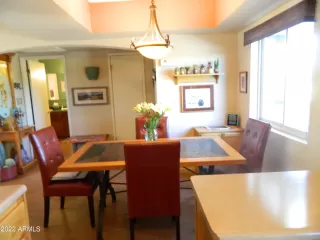 Photo #4: 6486467 Listing