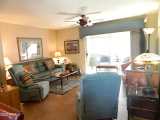 Photo #6: 6486467 Listing