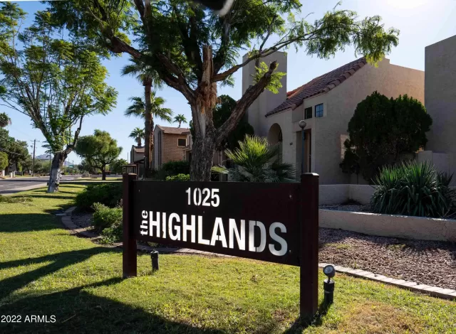 MLS: 6486595 Condo For Sale