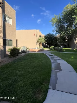 Photo #2: 6486713 Listing