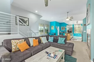 Photo #3: 6486920 Listing